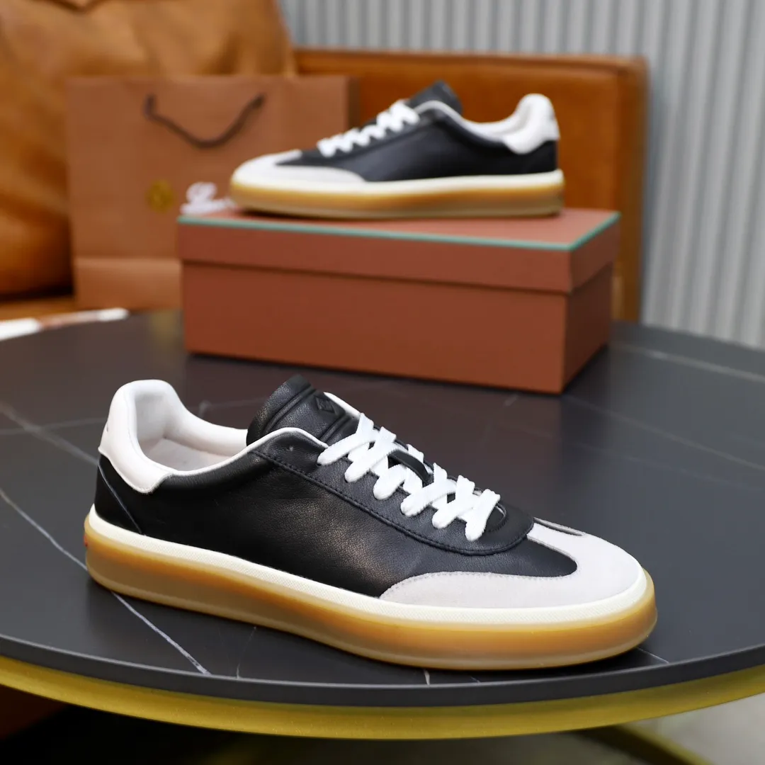 Men's Men's Shoes💰540💰••New Products•• LoroPian*_Noyo-Pianya New men's casual moral training sneakers, LP lace-up casual shoes!  Made of original imported soft cowhide and suede fabric, it highlights the sporty style. The heel is decorated with logo embossing and the original molding. The raw rubber translucent sole combined with the color welt adds a sense of modernity to the shoe. The shoe is overall refreshing and easy to match with style. It has a full cowhide lining for the feet. The original box packaging at the counter comes with wooden balls and a dust bag! Size: 38-44 (.45 customized)